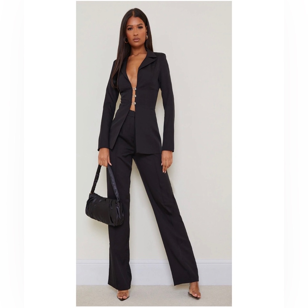 Pretty little thing Black Wide leg trouser new with tags